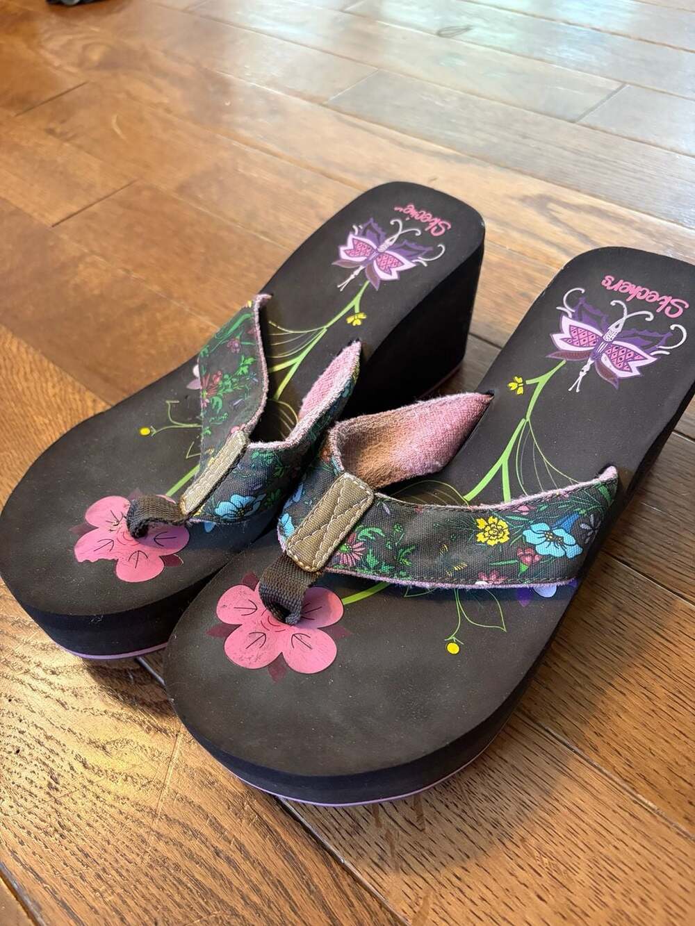 Skechers Vintage Floral Platform Wedge Thong Sandals Flip Flops